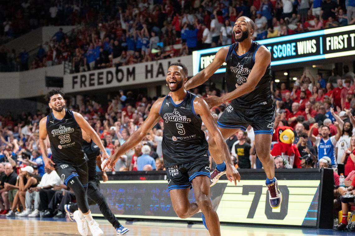 La Familia's Andrew Harrison (5) celebrates shooting the game winning point winning the quarterfinals against The Ville for TBT on Monday, July 29, 2024 at Freedom Hall in Louisville, Ky.