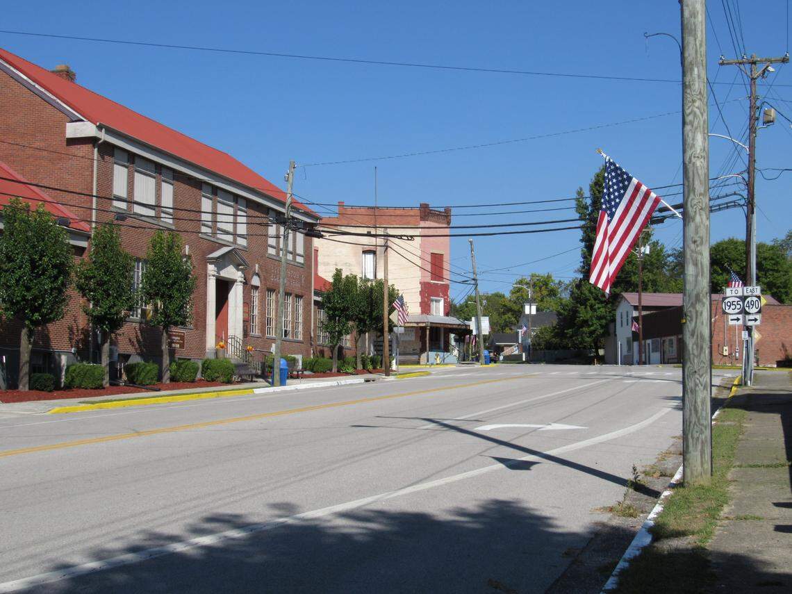 There was little traffic in downtown Livingston, Ky., at midday Sept. 10, 2024. Some residents are uneasy because a man who shot into vehicles on the interstate a few miles away hadn’t been caught.