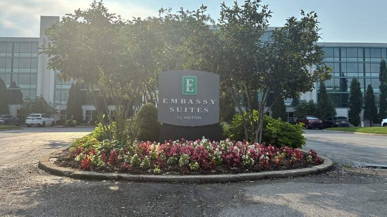 Lexington hotel off Nicholasville Road sells for $15.9 million