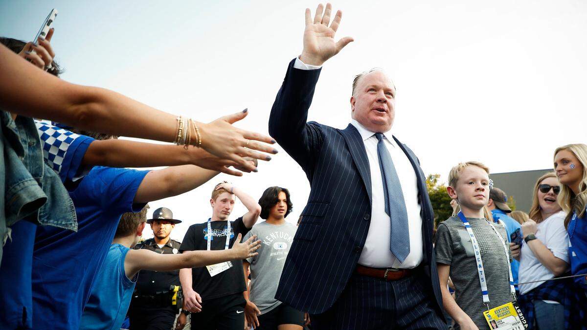 Kentucky head coach Mark Stoops and his staff are poised to assemble one of the Wildcats’ best recruiting classes in years.