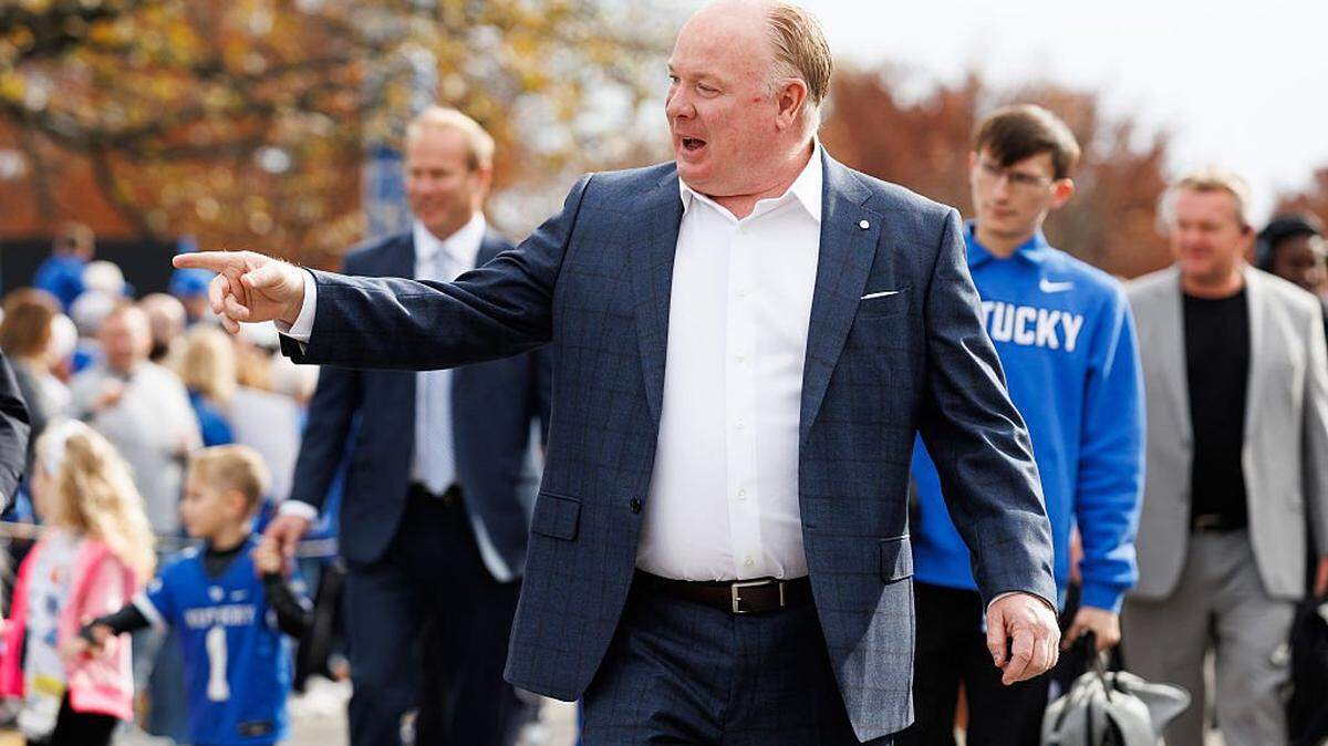 Even if Kentucky is keeping Mark Stoops, Wildcats need a new football plan