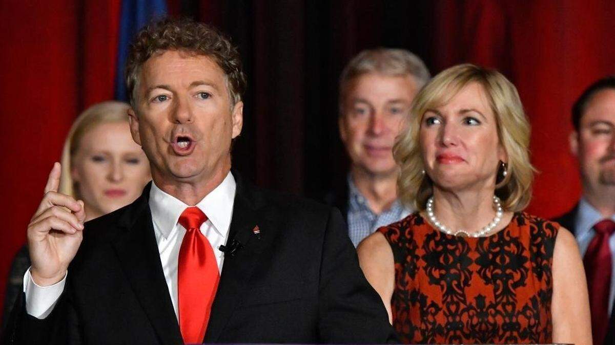 Sen. Rand Paul, R-Ky. on Nov. 8, 2016, in Louisville Ky. Right is his wife Kelley Paul.