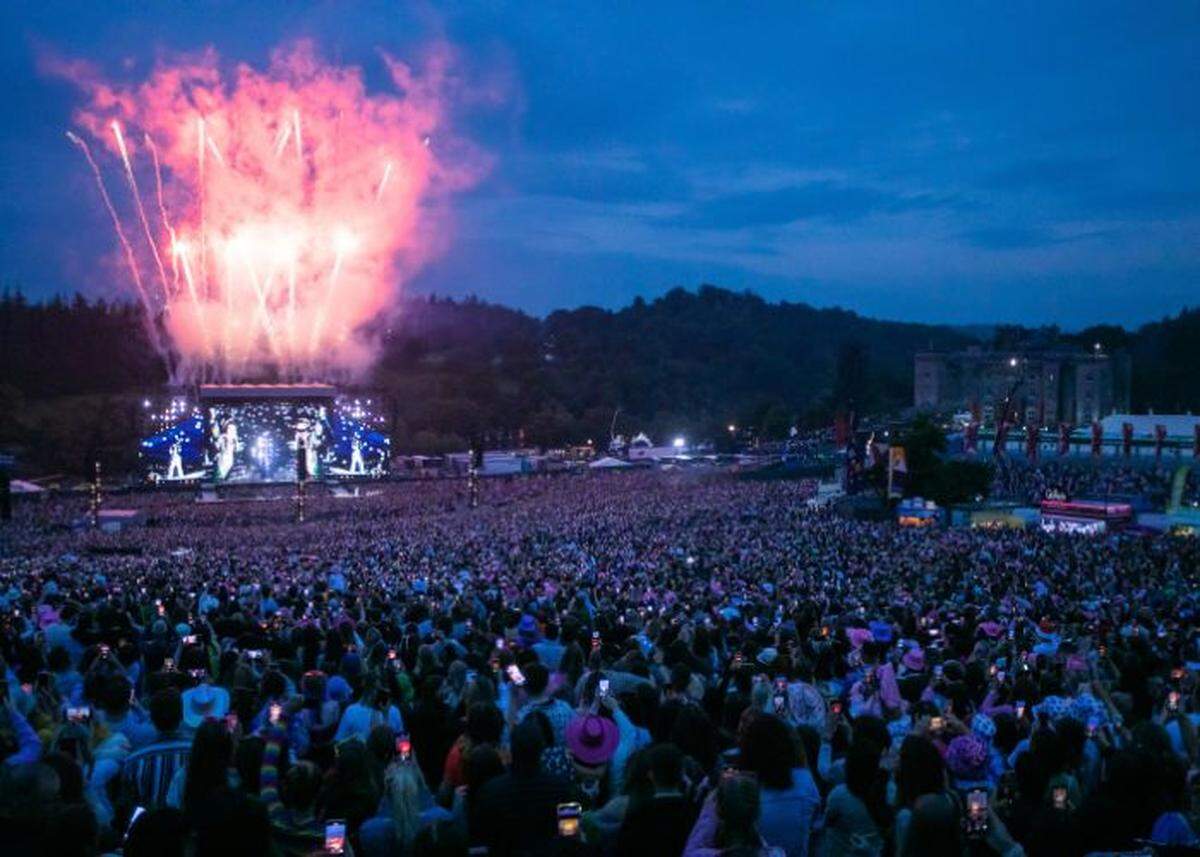 Fireworks during Harry Styles 2023 performance at Slane Castle.