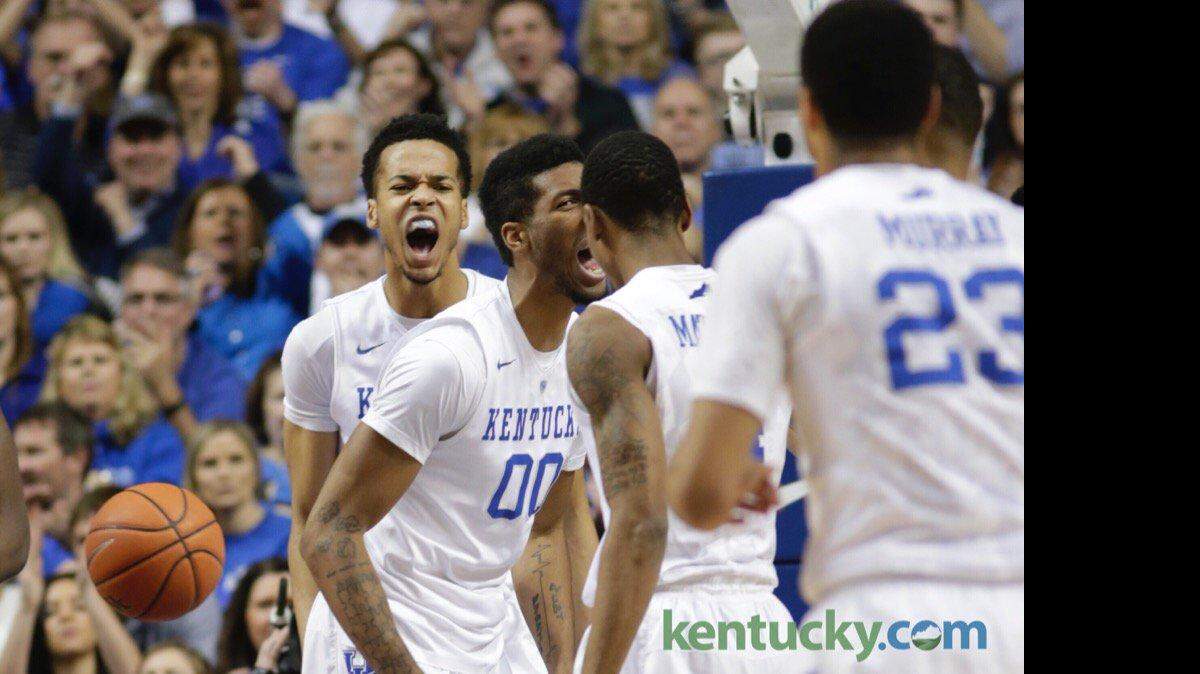 First-half action from UK-Florida on Feb. 6, 2016.