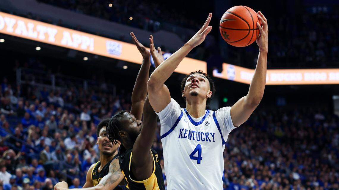 Shot chart from Kentucky basketball’s 81-61 win over Texas A&M-Commerce
