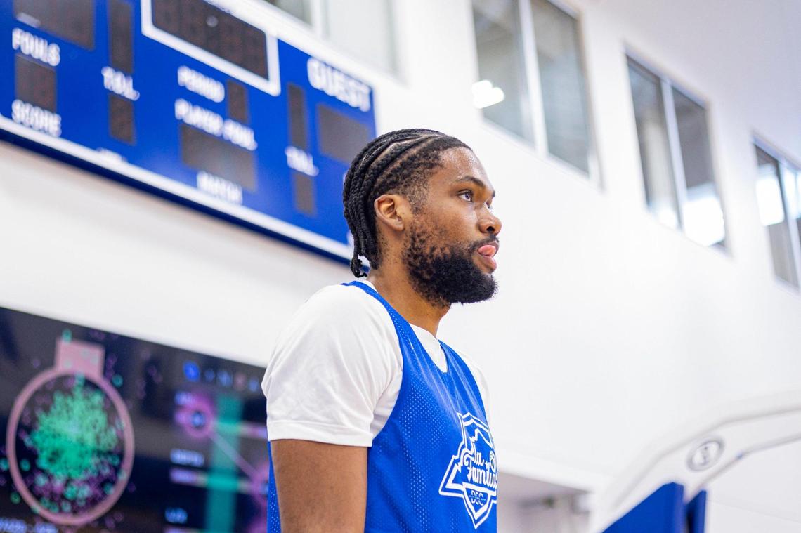 Ansley Almonor, who played his final season of college basketball for Mark Pope in 2024-25, will represent the La Familia team of mostly UK alumni in The Basketball Tournament starting this week.