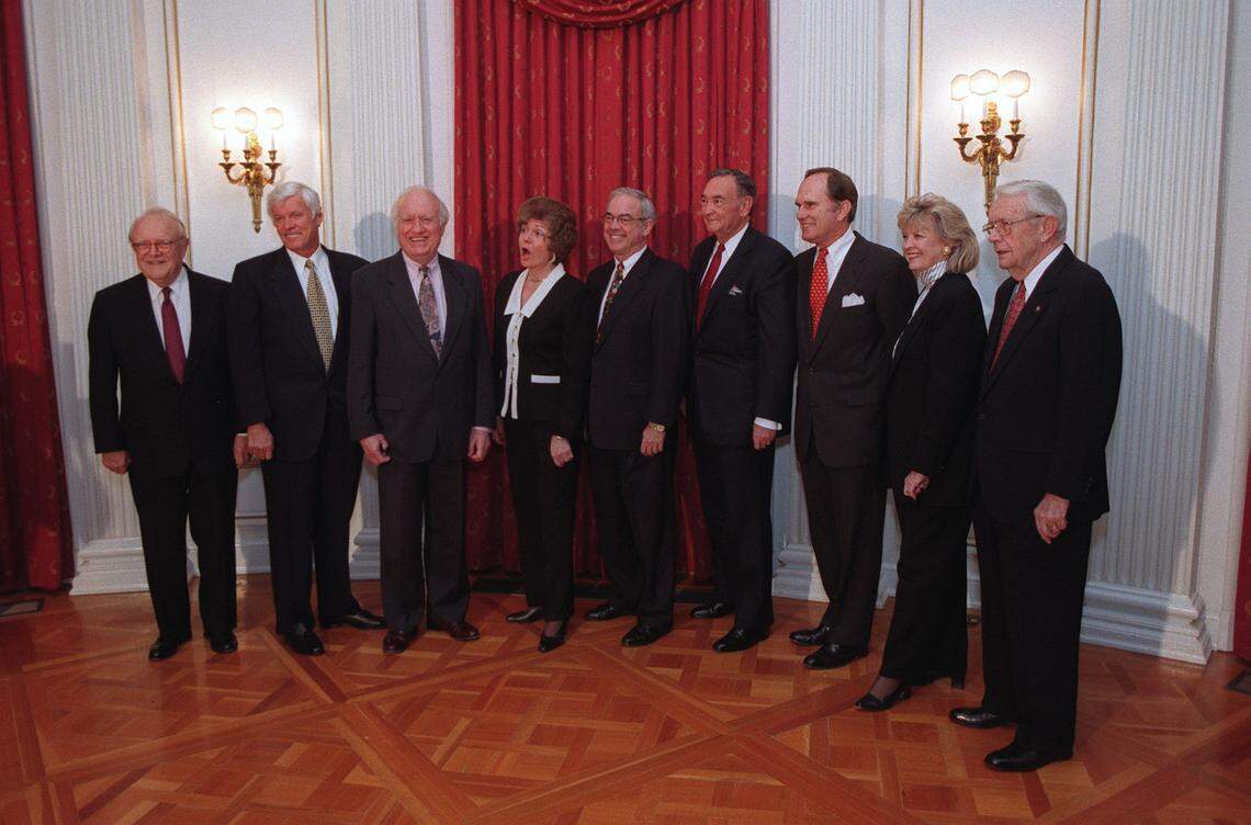Seven former Kentucky governors join then-Gov. Paul Patton and his wife Judy Patton, for dinner at the Governor's Mansion in Frankfort, Tuesday, Feb. 9, 1999. Standing L-R: Ned Breathitt Jr., John Y Brown Jr., Julian Carroll, Judy Patton, Paul Patton, Louie Nunn, Brereton Jones, Martha Layne  Collins, Wendell Ford.