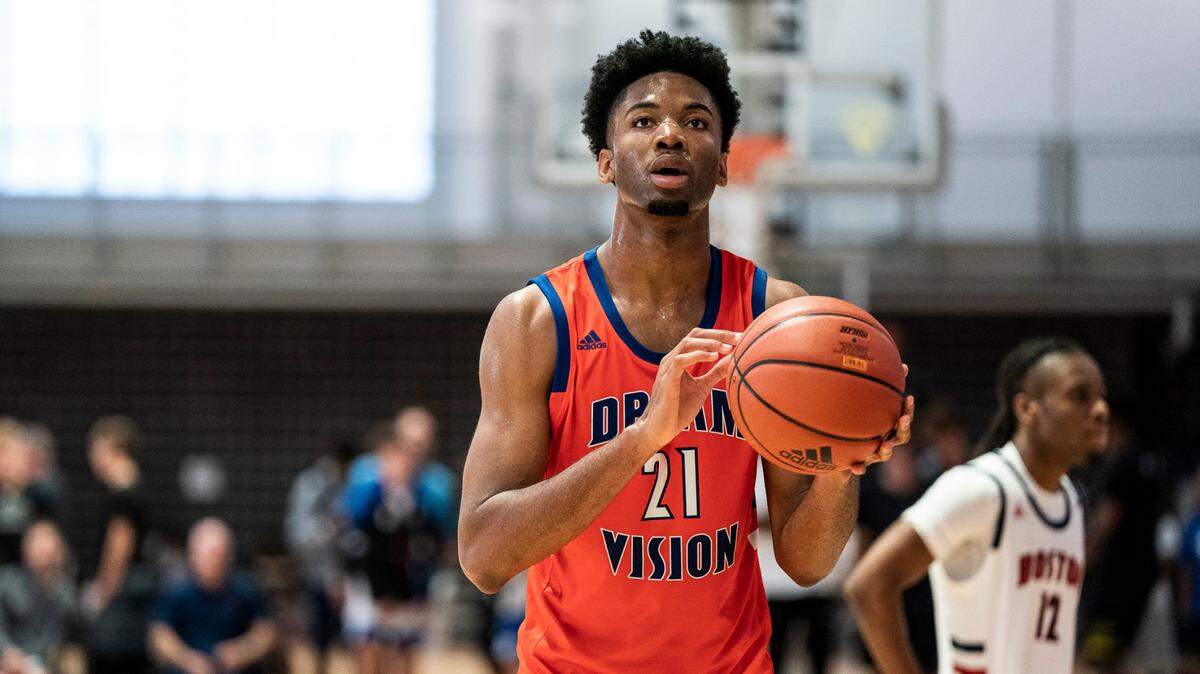 Yohan Traore has emerged as one of the best big men in the recruiting class of 2022.