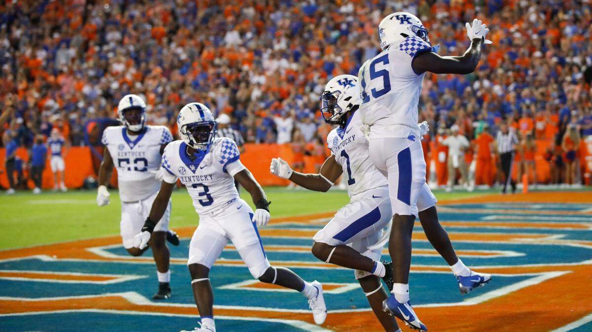 What streak? Kentucky football has consecutive wins vs. Florida for first time since 1977.
