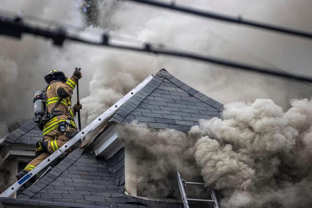 Fire department responds to big house fire near UK’s campus | Lexington ...