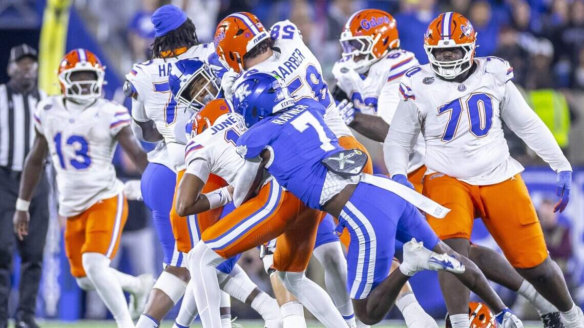Gators’ nightmare continues with blowout loss at Kentucky