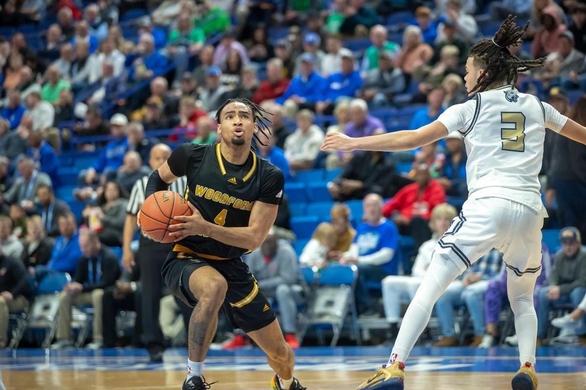 Aden Nelson finished with 16 points and five rebounds in Woodford County’s win.