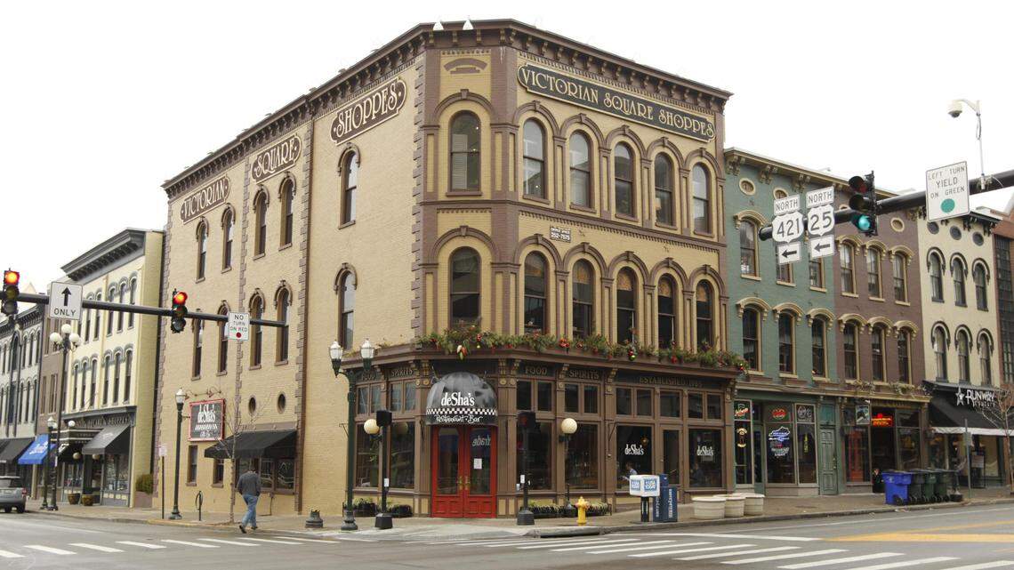DeSha's corner entrance in Victorian Square. Photo by Pablo Alcala | Staff