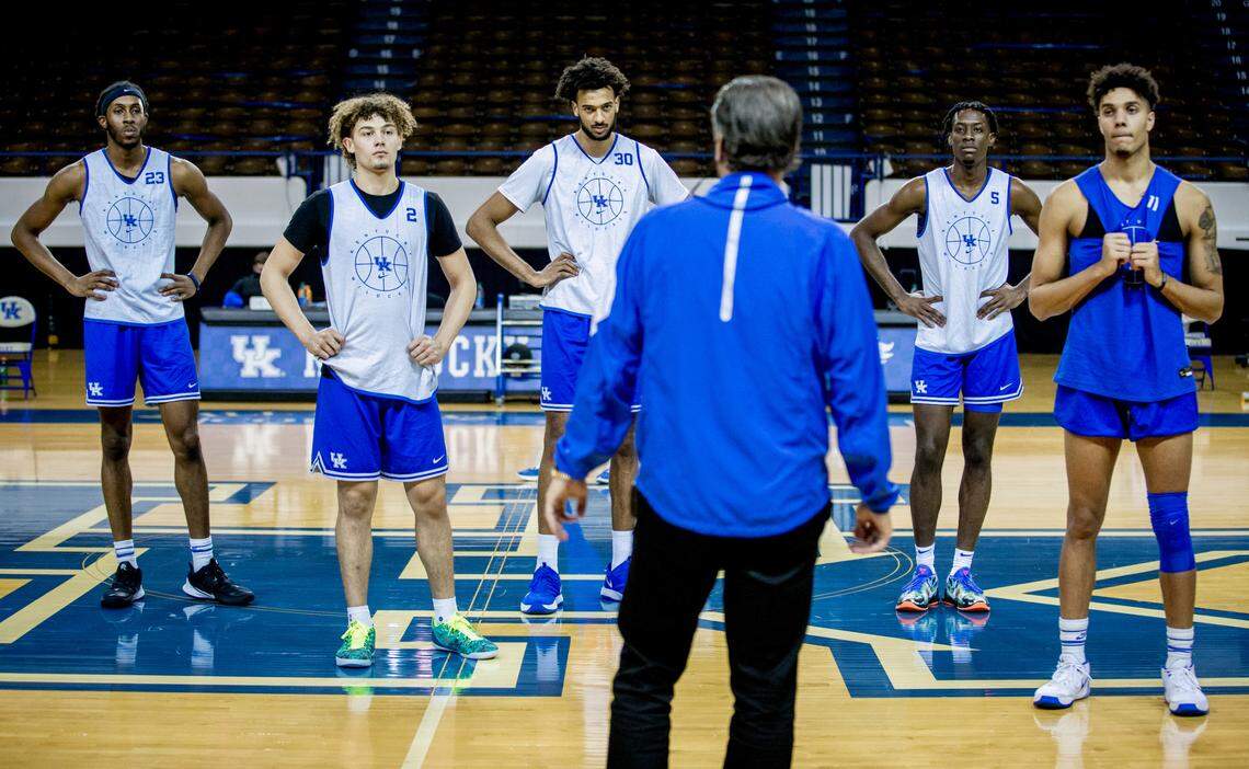 Coach John Calipari addressed his team during Pro Day in Memorial Coliseum on Thursday night. Players, from left, are Isaiah Jackson, Devin Askew, Olivier Sarr, Terrence Clarke and Dontaie Allen.