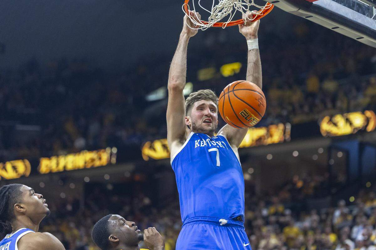 A healthy Andrew Carr makes Kentucky a more formidable opponent than the version some SEC teams faced during the regular season.