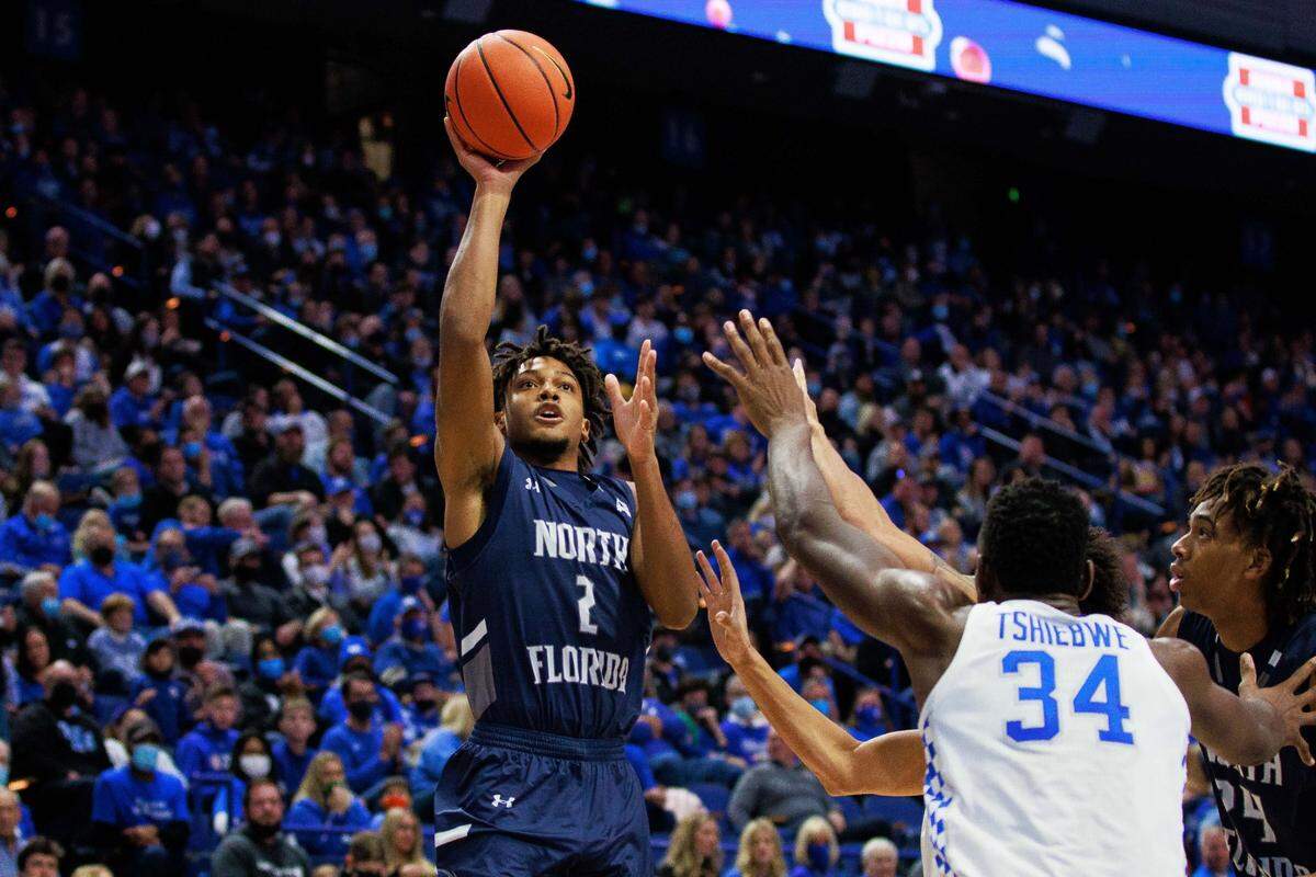 Chaz Lanier scored two points in 18 minutes during a loss to Kentucky in Rupp Arena on Nov. 23, 2022.