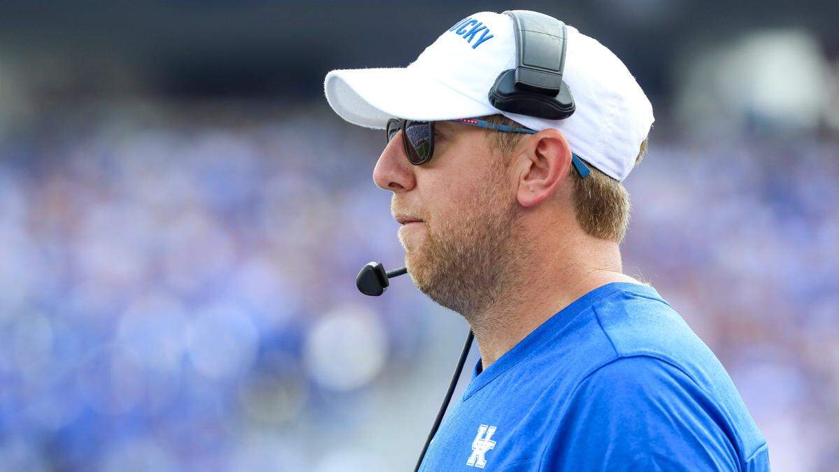Through three games in 2023, Liam Coen’s Kentucky offense is averaging 13 fewer plays from scrimmage than did the 2021 UK attack that Coen also coordinated.