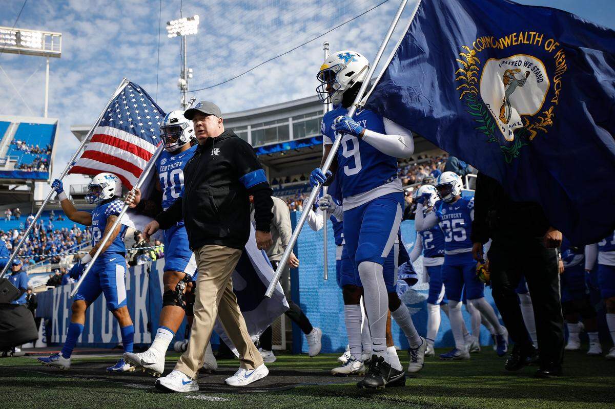 Coming off a 10-3 season in 2021, Mark Stoops and the Kentucky Wildcats will enter the 2022 season with high expectations.