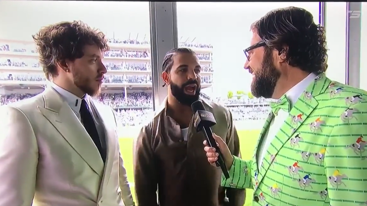 Drake appears with Louisville-native rapper Jack Harlow at Kentucky Derby