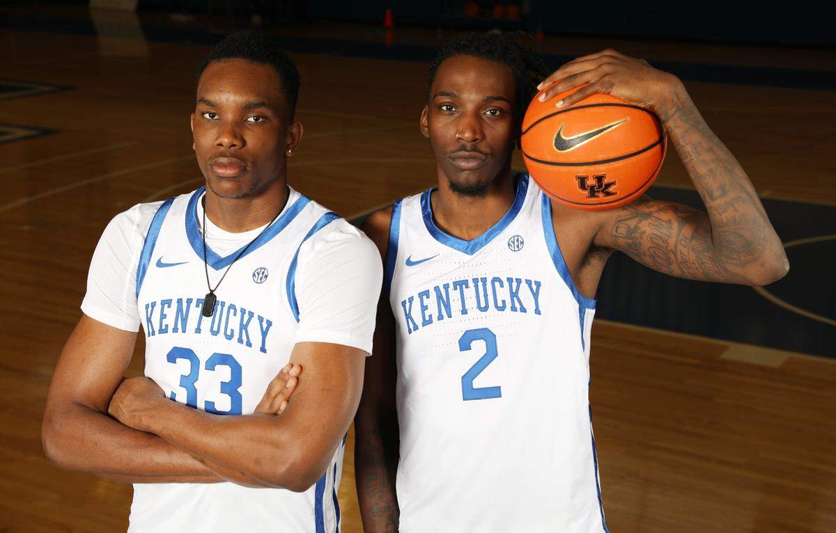 Ugonna Onyenso, left, and Aaron Bradshaw both suffered foot injuries during the offseason. Neither player has appeared in a game for UK this season.