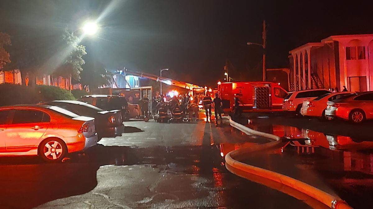 The occupants of eight units were displaced by an apartment fire on Lansill Road in Lexington Tuesday night.
