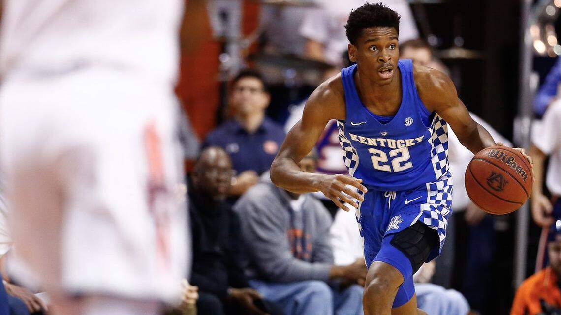 Shai Gilgeous-Alexander took the ball upcourt Wednesday as the UK Wildcats faced Auburn University in Auburn, Ala.