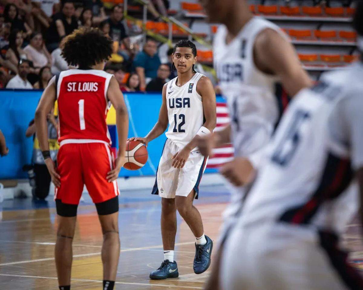 Class of 2027 college basketball recruit Beckham Black (12) is one of 10 prospects in the 2027 class with a UK scholarship offer.