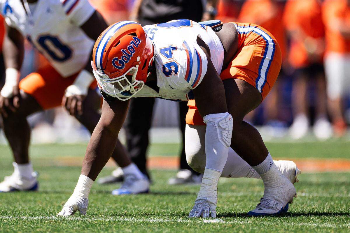 Florida edge rusher Tyreak Sapp (94) leads the Gators with 3.5 quarterback sacks.