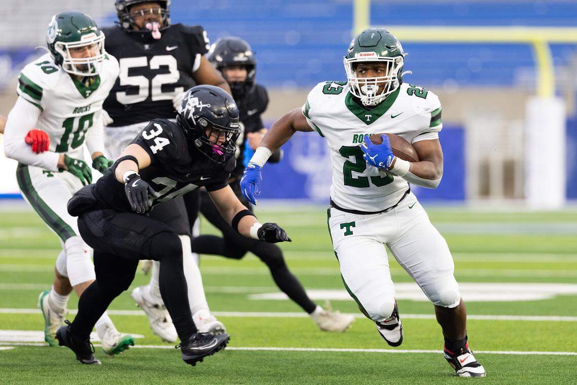 Trinity's Jamaurion Berry (23) runs for a touchdown during the Class 6A UK Healthcare Sports Medicine State Football Finals Saturday, December 6th, 2025 at Kroger Field in Lexington KY