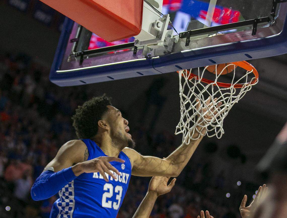 EJ Montgomery tipped in the winning basket in Kentucky’s 71-70 defeat of Florida in Gainesville on March 7.