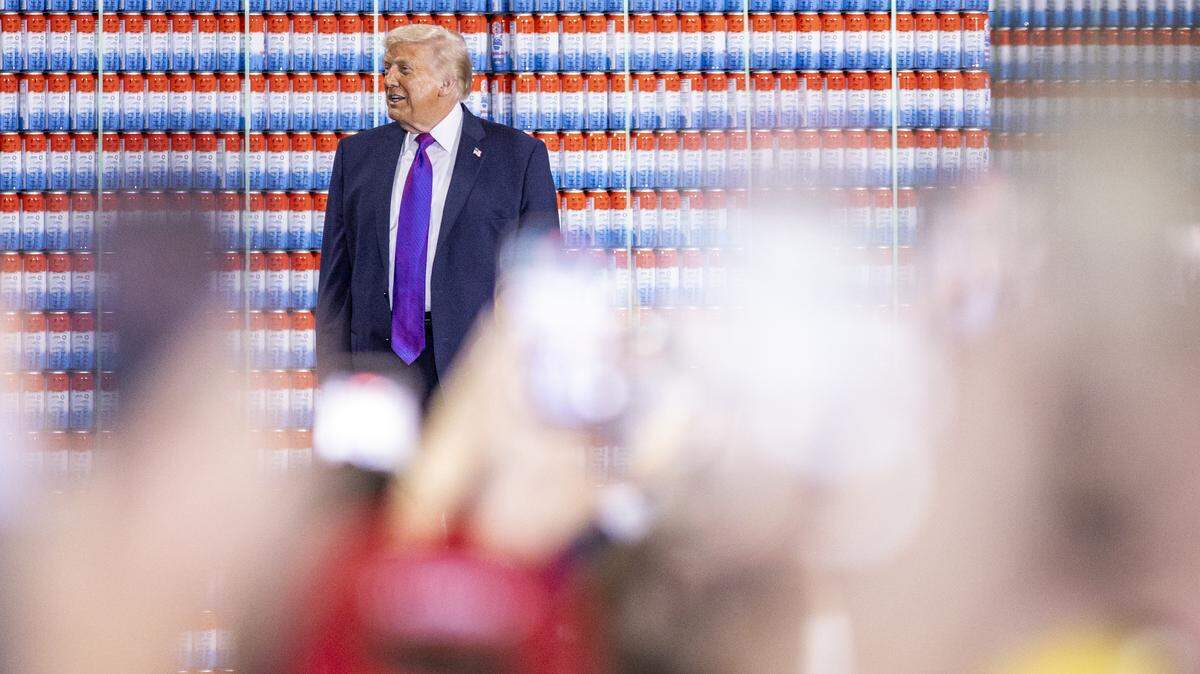 President Donald Trump walks on stage during his visit to Verst Logistics in Hebron, Kentucky, on Wednesday, March 11, 2026.