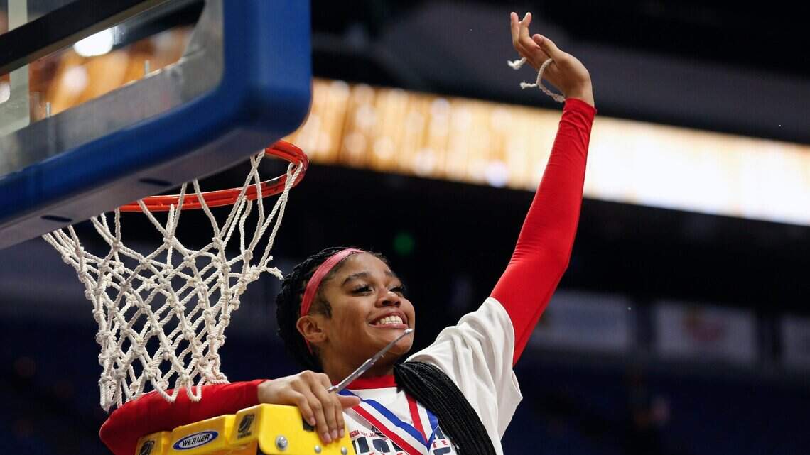 ZaKiyah Johnson, Kentucky’s top women’s basketball prospect, makes her college choice