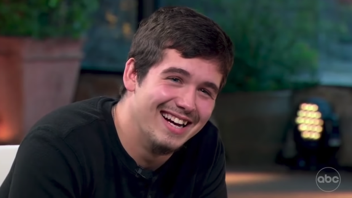 Noah Thompson advanced to the “American Idol” top 24 after he performed “Stay” by Rihanna.