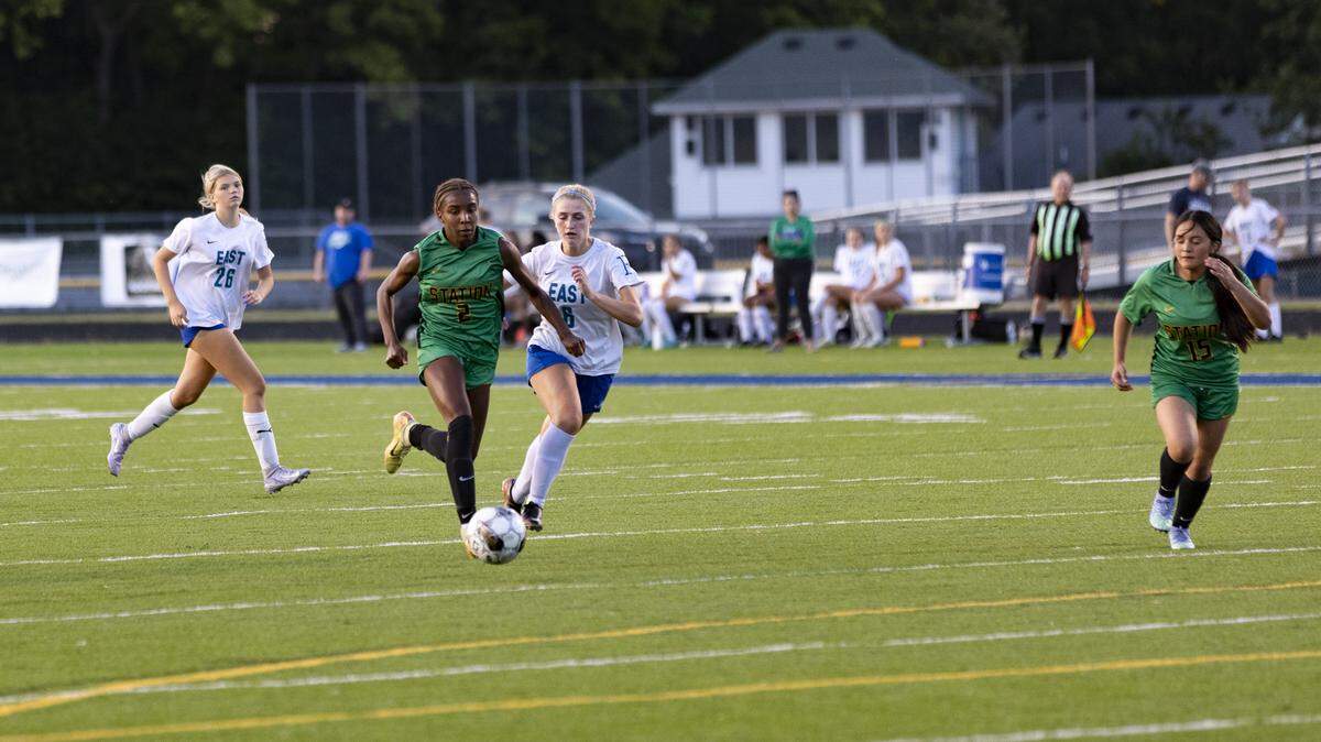 Bryan Station’s Heavan Dobson (4) along with teammate Yureily Escobar Gomez (15) led a breakaway toward goal in the Defenders’ 4-0 win over East Jessamine at Bryan Station High School on Wednesday.