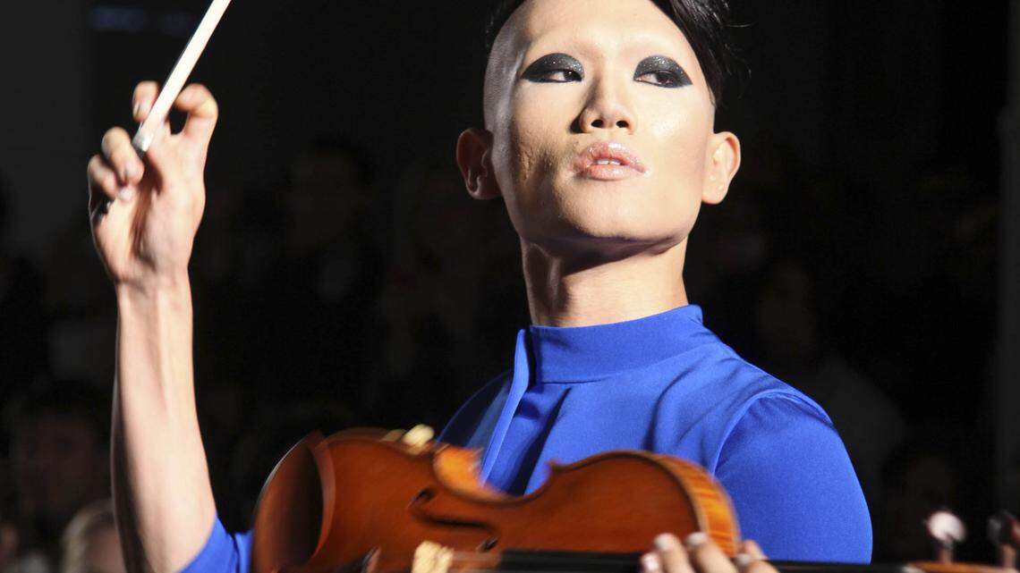 Fashion Elise Overland Spring 2011