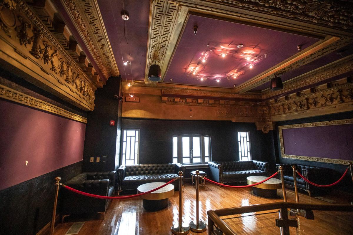 Stings Lounge has a VIP balcony overlooking the first floor bar and dance area. It will have its grand opening March 6, 7 with live music.