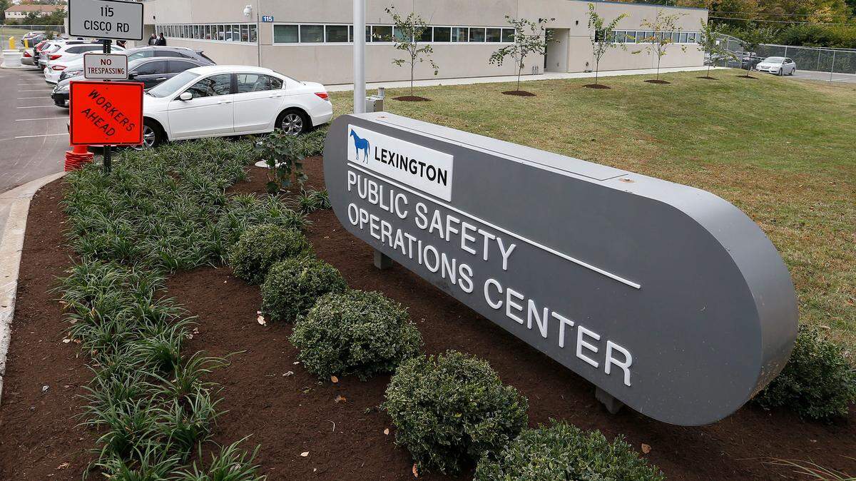Lexington’s Public Safety Operations Center, 115 Cisco Rd., in Lexington, Ky., Thursday, October 13, 2016. The Public Safety Center now houses the emergency 911 dispatchers, bringing both police and fire dispatchers under one roof. LexCall, the city’s 311 operations, and the Division of Emergency Management are also housed at the retrofitted juvenile detention center.