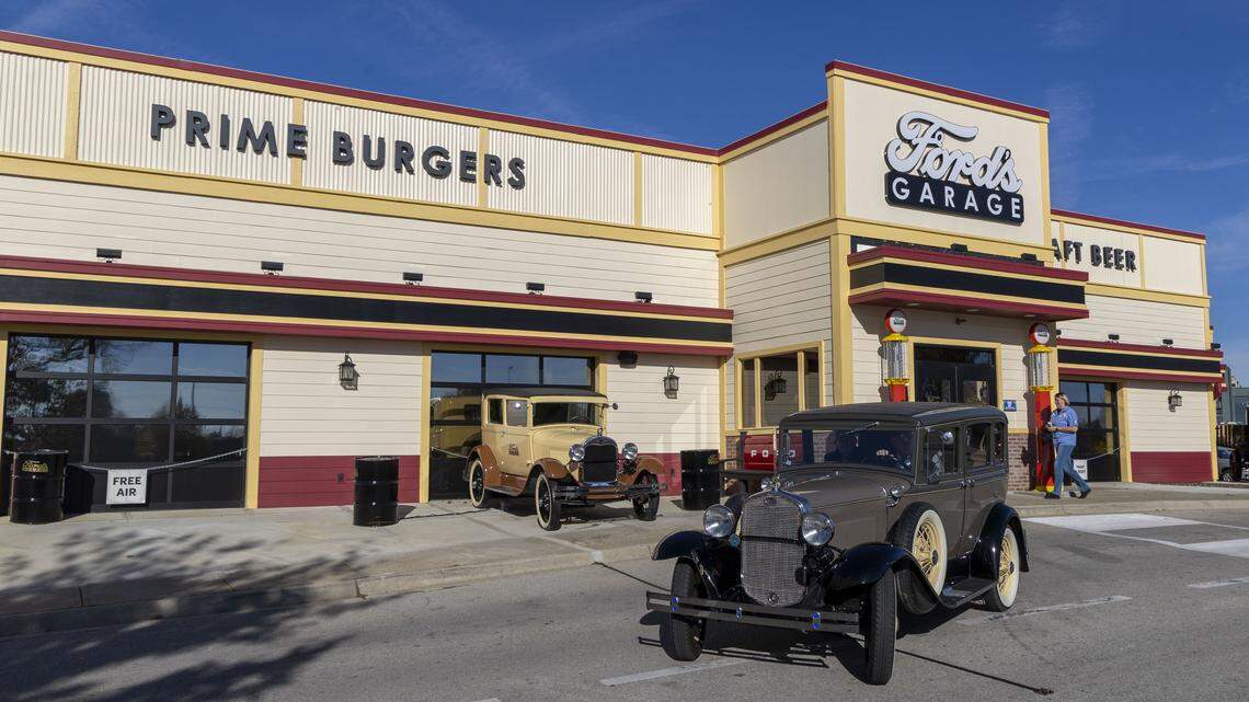 Ford’s Garage, photographed Tuesday, Nov. 4, 2025 in Lexington, Ky., is n the old Logan’s Roadhouse location near Fayette Mall that has sat vacant for more than five years.