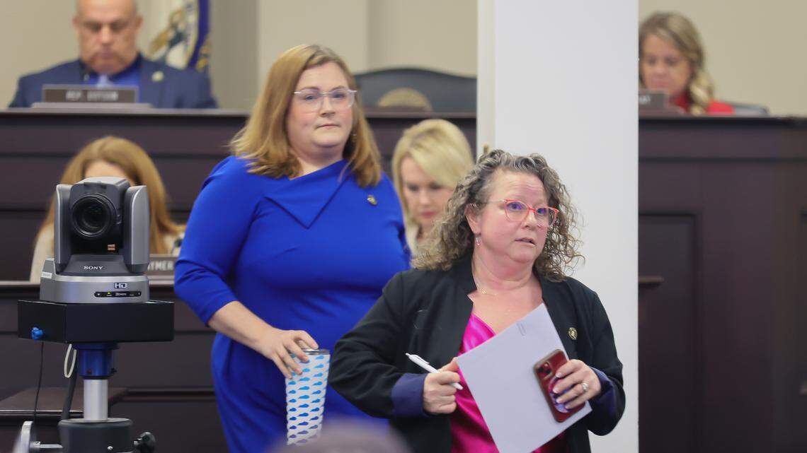 KY Democrats walk out over bill urging women with nonviable pregnancies not to get abortions