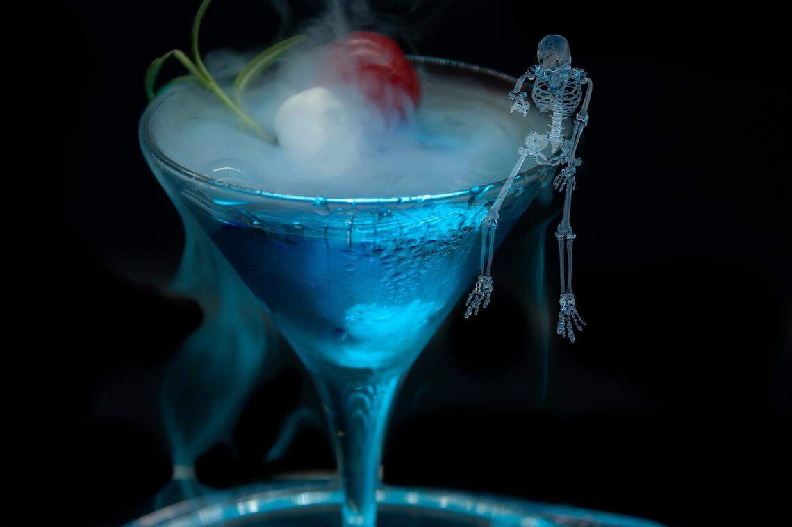 The Pale Blue Eye cocktail was served during the staging of Poe’s “The Tell-Tale Heart”