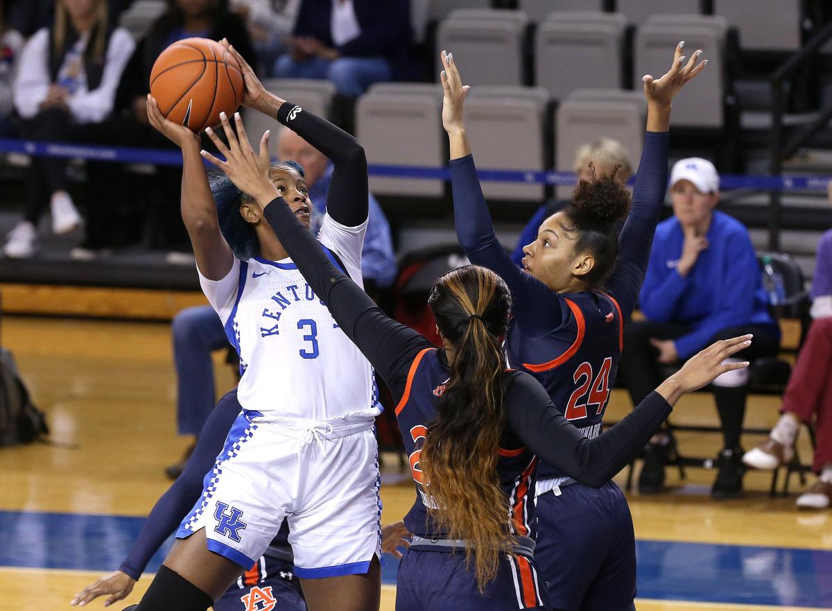 KeKe McKinney scored 13 points in her return to the Kentucky lineup on Monday night.