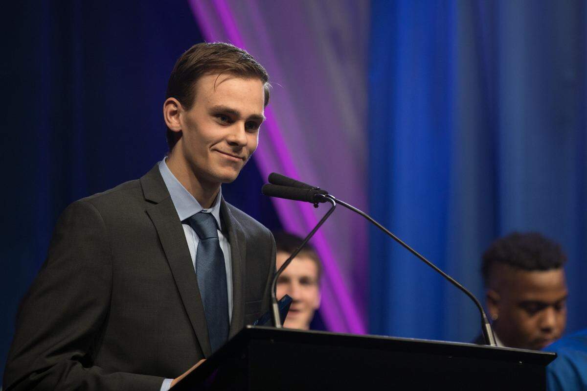 Former Kentucky rifle star Henrik Larsen was honored at the 2018 Catspy Awards as one of the Male Performance of the Year winners. Larsen won the 2018 NCAA individual championship in air rifle and helped lead UK to its second NCAA team title.