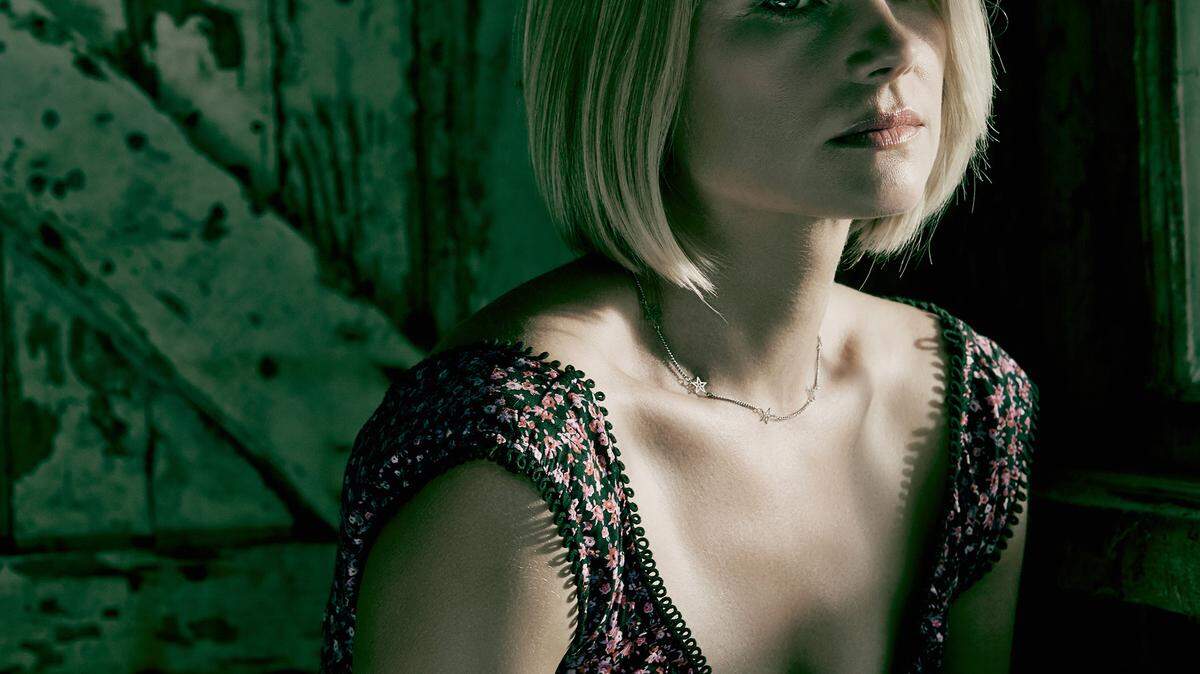 JUSTIFIED -- Pictured: Joelle Carter as Ava Crowder. CR: James Minchin/FX.