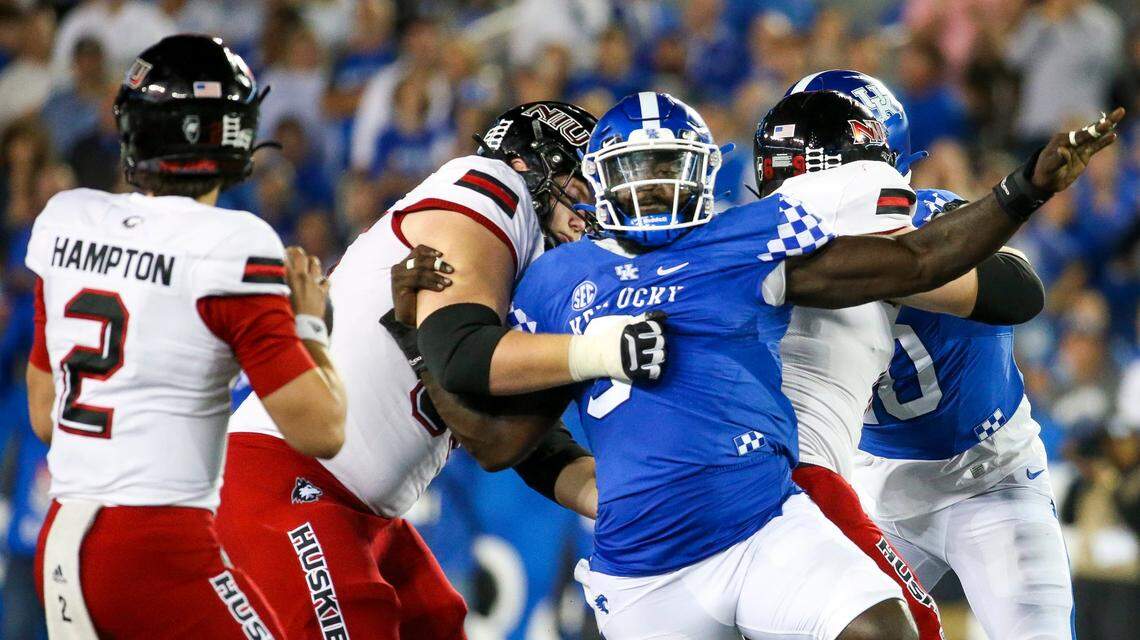 Kentucky defensive tackle Deone Walker (0) earned freshman All-America honors last season after he totaled 40 tackles with 4.5 tackles for loss, one sack and one forced fumble.