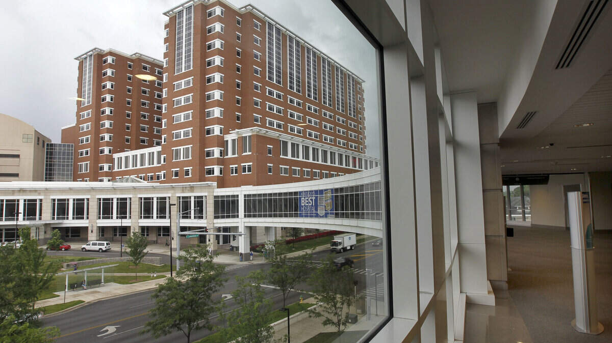 UK  HealthCare announced a $30 million project to outfit the eighth floor in its new tower with 64 beds, including 24 intensive care beds for cardiology patients.