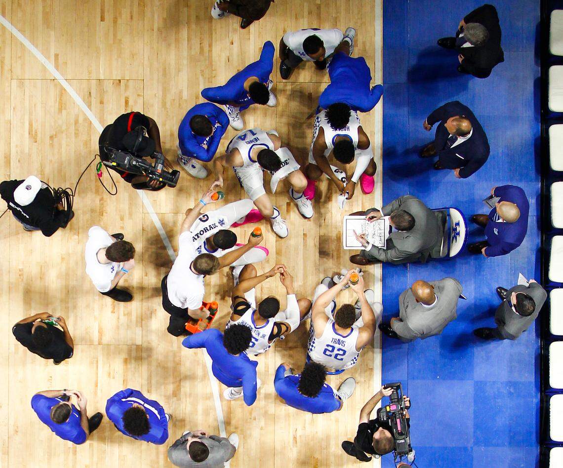 Kentucky Wildcats head coach John Calipari spoke with the team during a time out during their game Saturday, Feb. 16, 2019, at Rupp Arena in Lexington. Kentucky beat Tennessee 86-69.