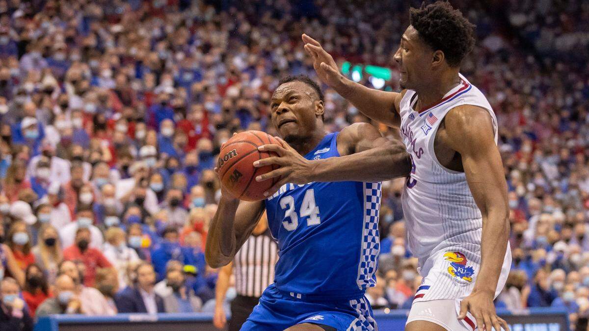 How Kentucky and No. 9 Kansas match up — with a game prediction
