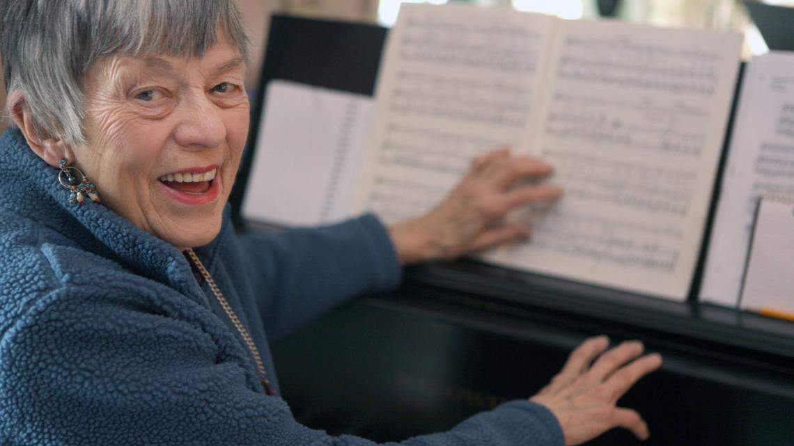 Phyllis Jenness in her home in Lexington in 2010.