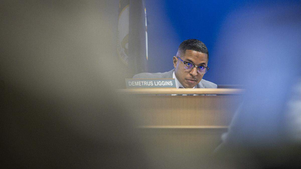 Demetrus Liggins speaks during a school board meeting on Monday, Aug. 18, 2025, at Fayette County Public Schools Central Office in Lexington, Ky.