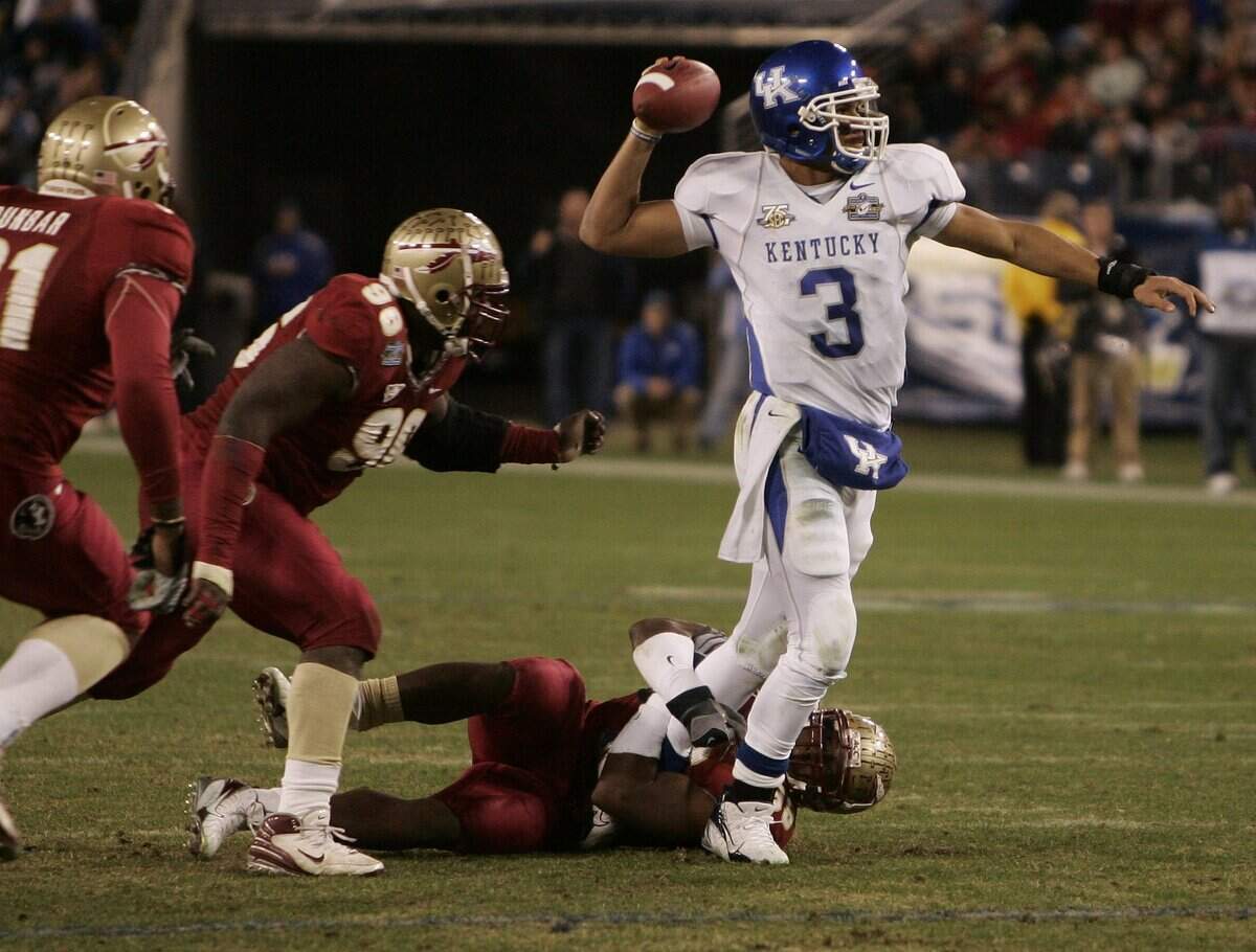Andre' Woodson (3) directed Kentucky to back-to-back wins in the Music City Bowl, beating Clemson in 2006 and Florida State in 2007,